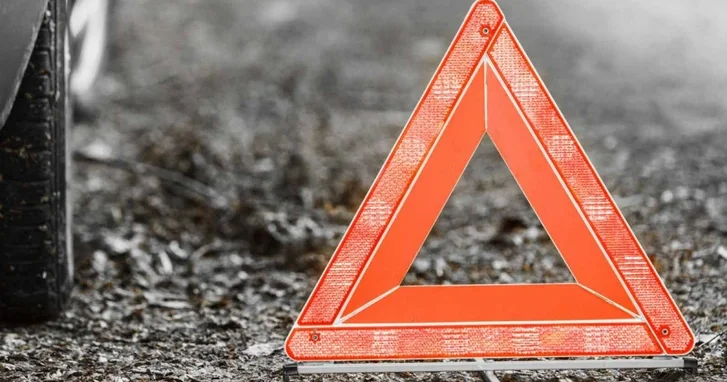 В Низаминском районе Баку произошло столкновение двух пассажирских автобусов