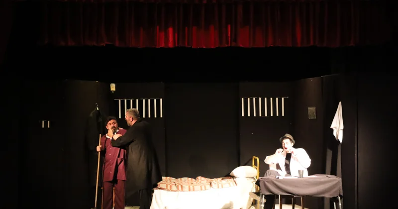 Naxçıvanda Ərzurum Şəhər Teatrının “Madmazelin pişiyi” tamaşası nümayiş olunub