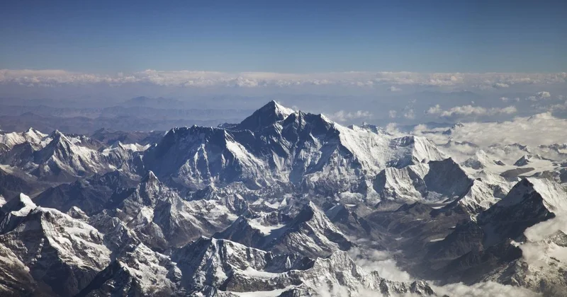 Tibetdə buz dövrünə aid qədim buz aşkar edildi
