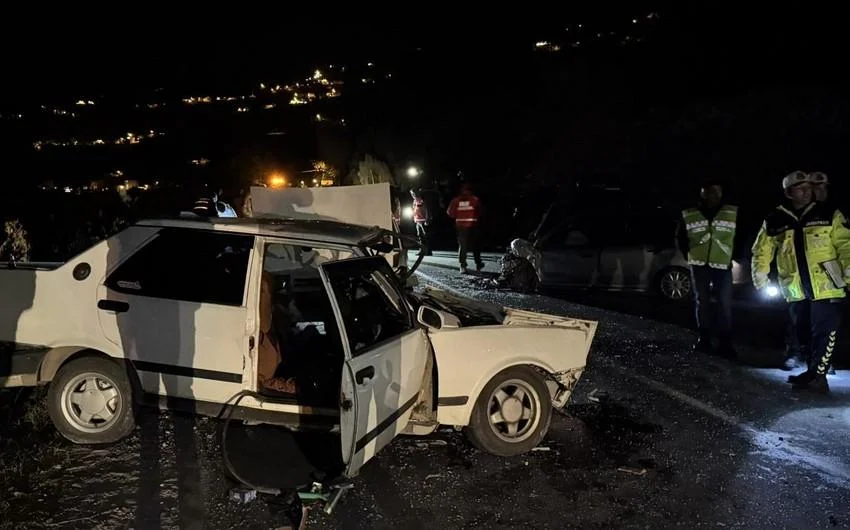 Türkiyənin Rize şəhərində ağır yol qəzası olub, ölənlər və yaralananlar var AzPolitika onlayn siyasiictimai qəzet