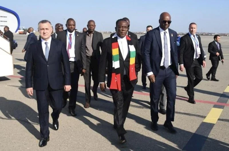 Zimbabve Prezidenti Mnanqaqva Azərbaycana gəlib