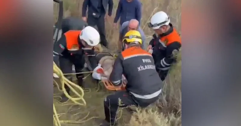 Suraxanıda maşın aşıb, sürücü xəsarət alıb