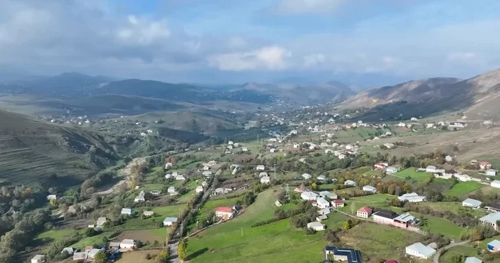 Последнее пограничное село Гедабека: история и жизнь Новоивановки