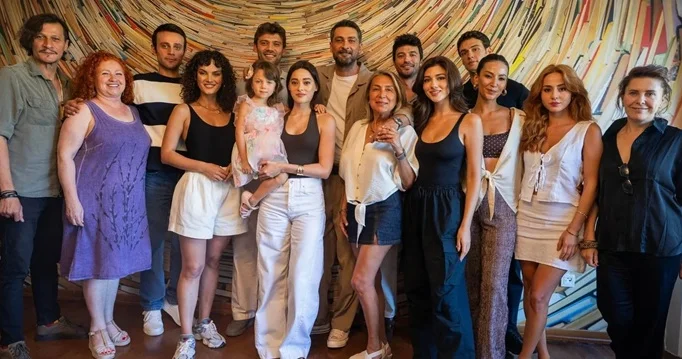 O serial da final edir FOTO