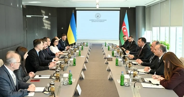Azərbaycan Ukrayna ilə əməkdaşlığı gücləndirir