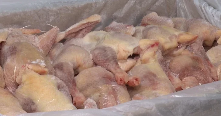 За три курицы всего 10 манатов: белорусский феномен на рынках Баку