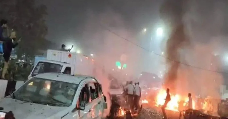 Hindistanda PARTLAYIŞ: 13 nəfər öldü VİDEO