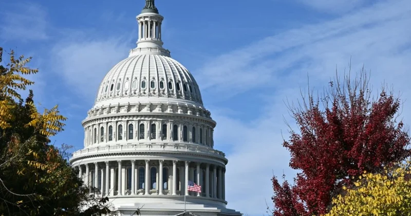 Ağ Ev administrasiyası hökumətin yenidən açılması planını dəstəkləyib