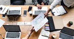 Hansı peşə sahiblərinə daha çox ehtiyac var?