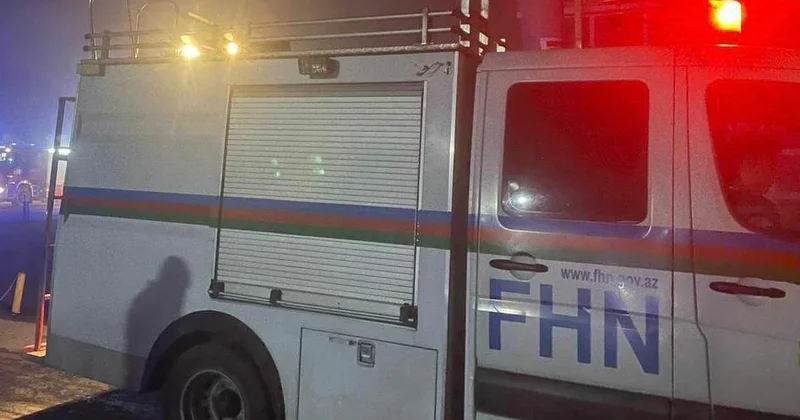 Neftçalada bazar yanır