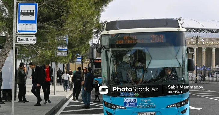 Конец ожиданиям на остановках: AYNA тестирует приложение для отслеживания автобусов