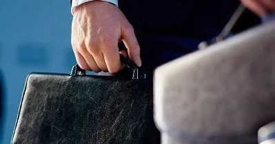 Süni intellektdən işçilərə ŞOK ZƏRBƏ