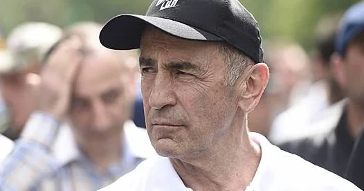 Ermənistan Rusiyanı Azərbaycanla sülhün qarantı etməyi təklif edir...