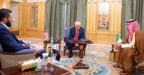 Şara və Tramp nələri müzakirə etdi?