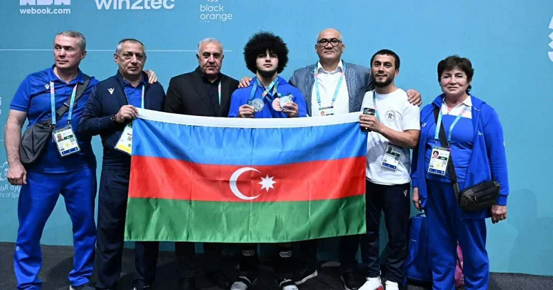 Azərbaycan komandası medal rekordunu yenilədi Fotolar