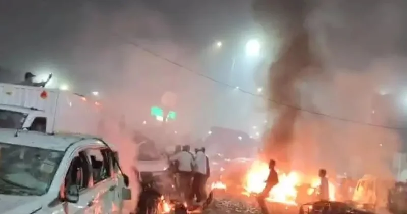 Взрыв в Нью Дели: 8 погибших и более 10 раненых ФОТО