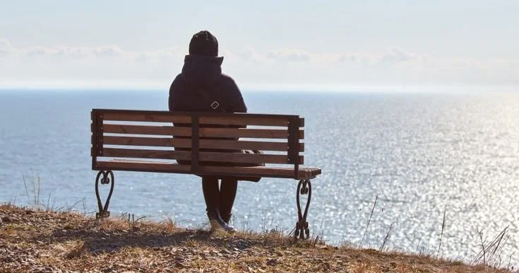 Yalnızlığı sevən DÖRD BÜRC Onlar niyə insanlardan qaçırlar?