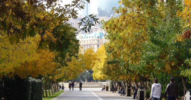 В Азербайджане продолжат преобладать теплые осенние дни Minval Politika