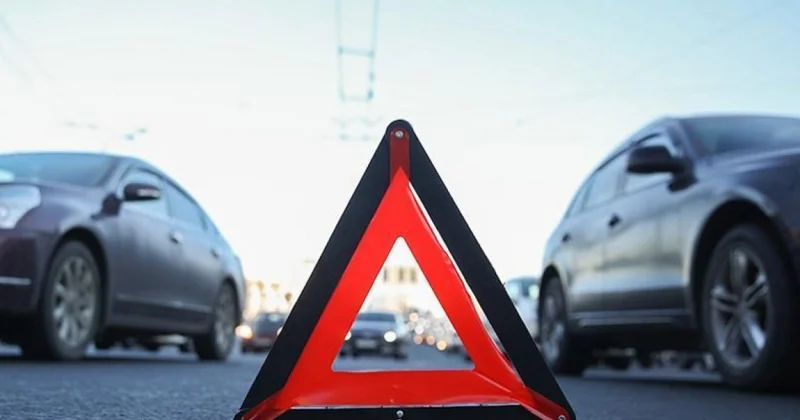 Cəlilabadda KİA aşıb, 3 nəfər xəsarət alıb