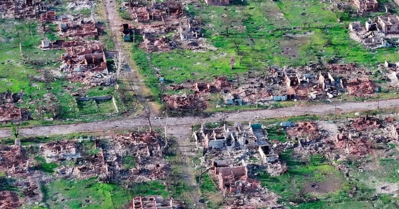 Ukraynanın bu şəhəri yerlə yeksan edildi