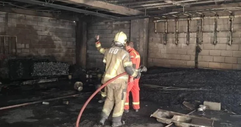 Tehranda yeni tikilən bina yandı: Ölən və yaralanan var VİDEO