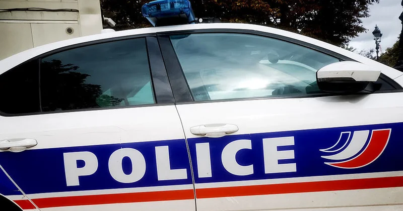 Fransalı deputat Jeraud Verninin evi qarət edilib