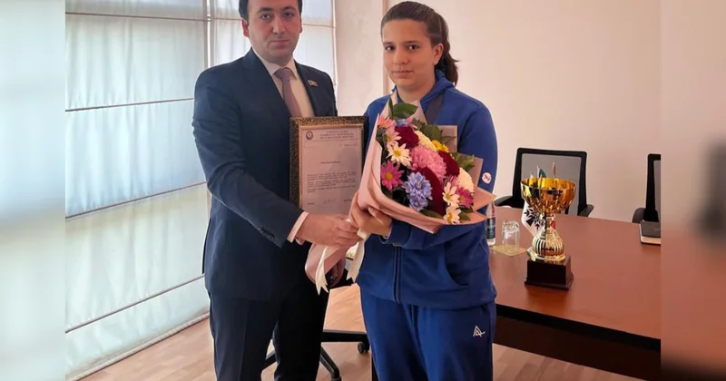 Mahir Süleymanlı Avropa çempionu ilə görüşdü