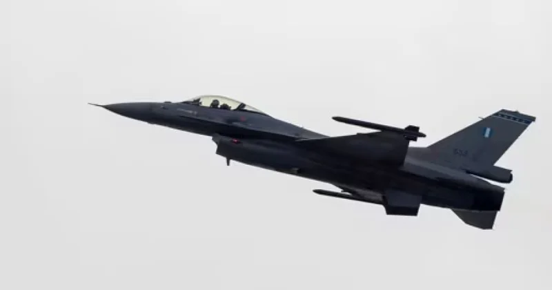 Fransa Hərbi Hava Qüvvələri döyüş təyyarələrinin çatışmazlığı ilə üz üzədir