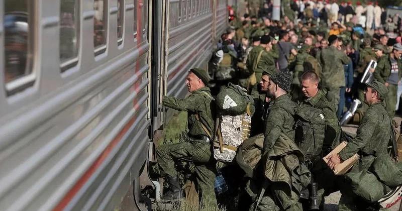 Rusiyada kütləvi şəkildə könüllülər toplanır Nəyə hazırlaşırlar?