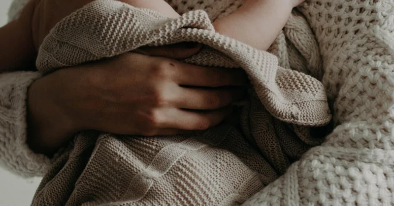 19 uşağı olan kişi sonuncu övladına görün nə AD QOYDU VİDEO