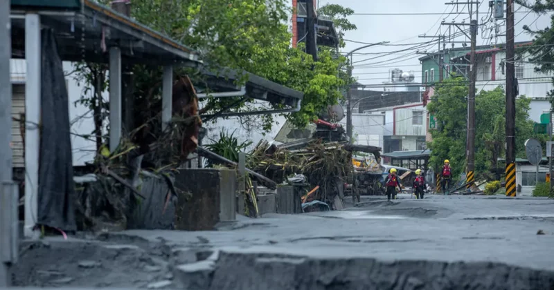 Супертайфун Фунг Вонг унес жизни восьми человек на Филиппинах