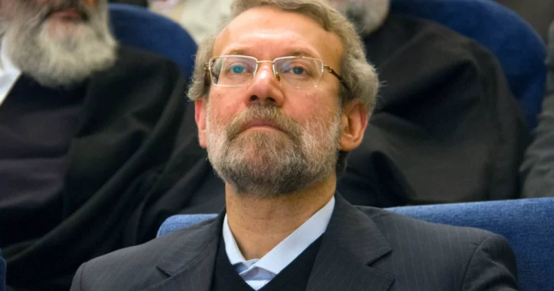 İran boş sözlərə boyun əymir Laricani