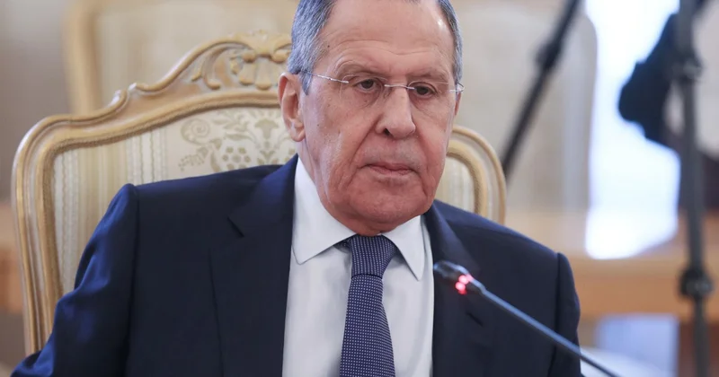 Куда подевался Лавров?