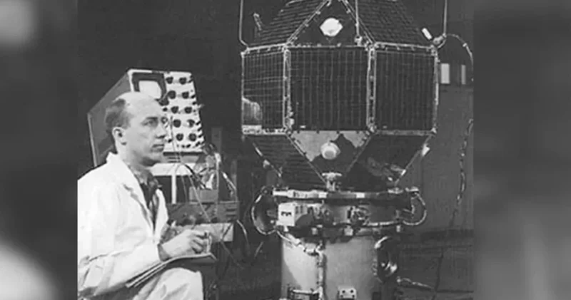 50 illik sirr: LES 1 peyki necə zombi oldu və yenidən necə canlandı