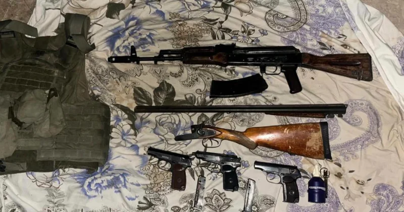 Qazaxıstanda çoxlu sayda silah sursat müsadirə olunub
