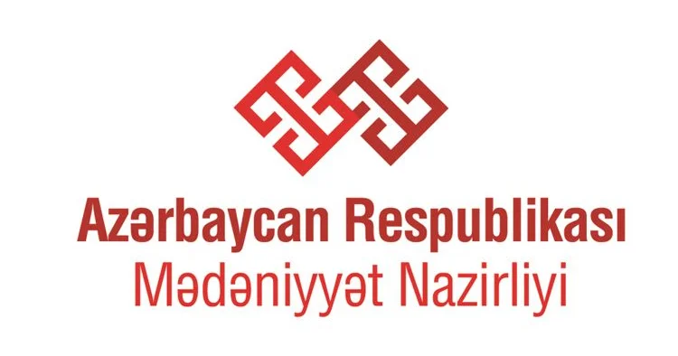 NAZİRLİK DƏ DÖVLƏT BAYRAĞINI TƏHRİF ETDİ, SONRA İSƏ... Paylaşım silindi (FOTO)