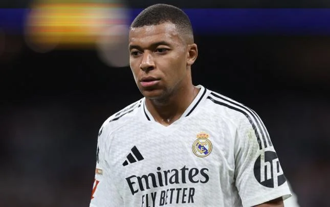 Mbappe: Depressiyada deyiləm