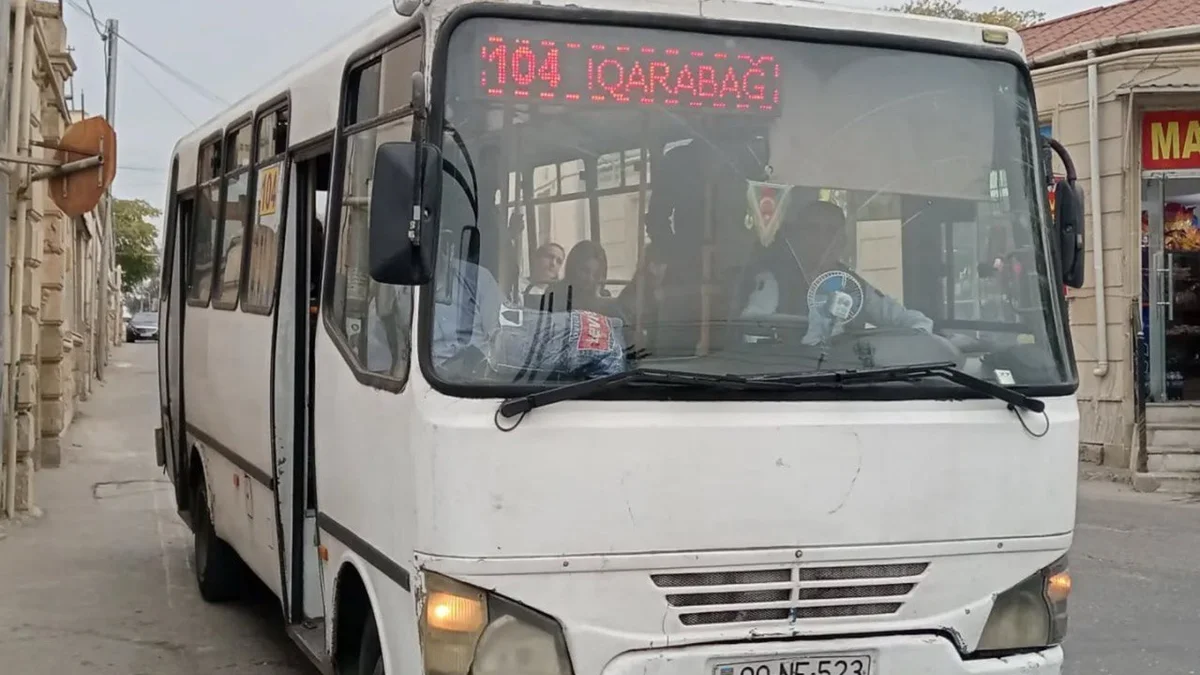 104 nömrəli avtobusdakı özbaşınalığa görə AYNAdan XƏBƏRDARLIQ: “Nöqsanlar aradan qaldırılmasa...”