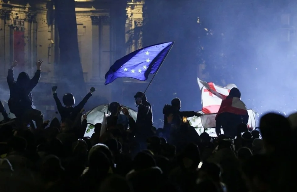 На митингах в Грузии задержали 15 граждан России