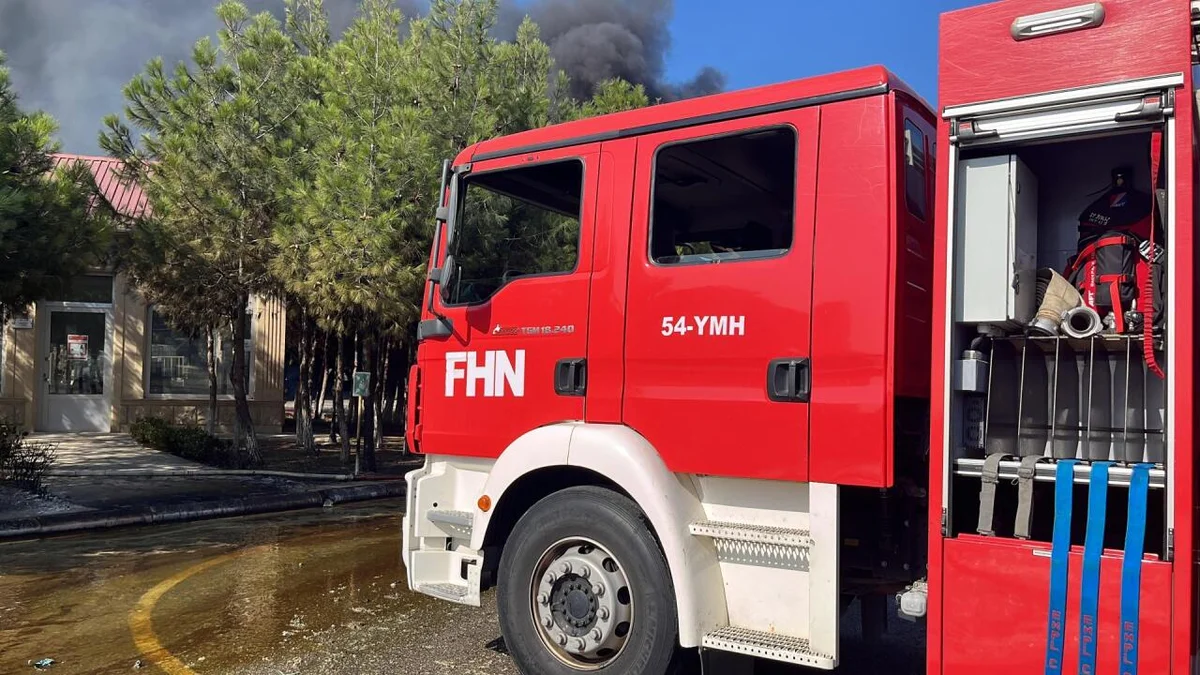 Zavodda yanğınla bağlı araşdırma aparılır Nazirlik məlumat yaydı