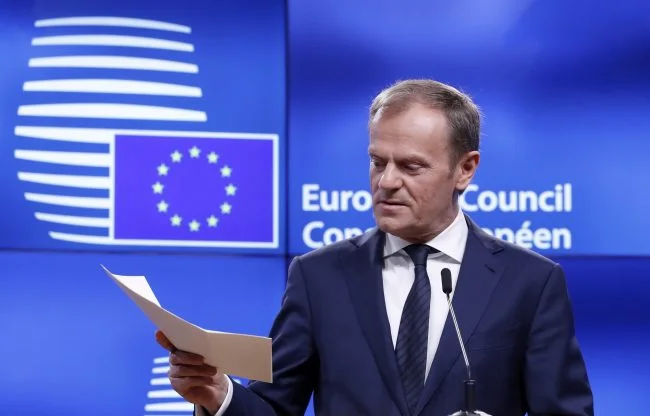 Ukrayna üzrə sülh danışıqları bu qış başlayacaq Donald TUSK