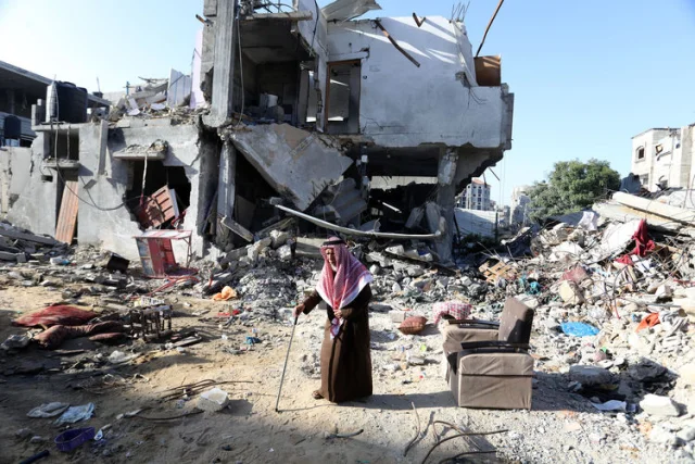 Rəfah şəhəri və Nusayrat Qaçqınlar Düşərgəsi bombalanıb Ölənlər var