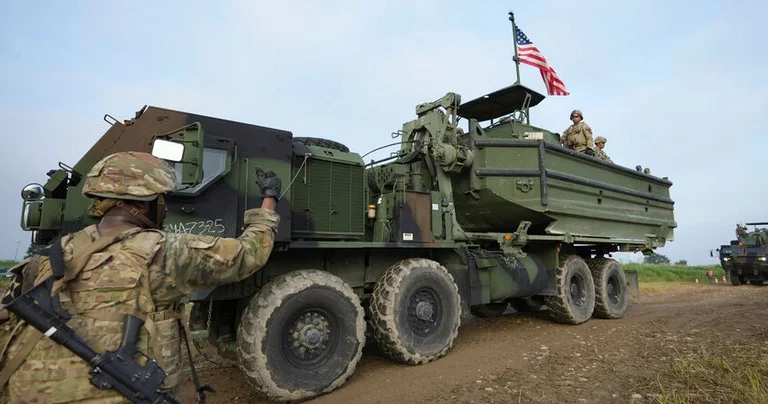 Politico: ABŞ nin Venesuelada quru əməliyyatı keçirməsi asan olmayacaq