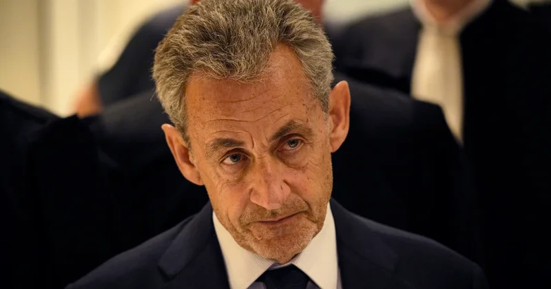 Fransanın keçmiş prezidenti Sarkozi bəyan edib ki, Qərb artıq dünyanın mərkəzi deyil