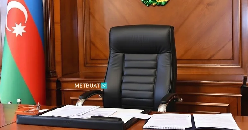 Bu 3 nazir eyni kürsüdə əyləşib FOTO