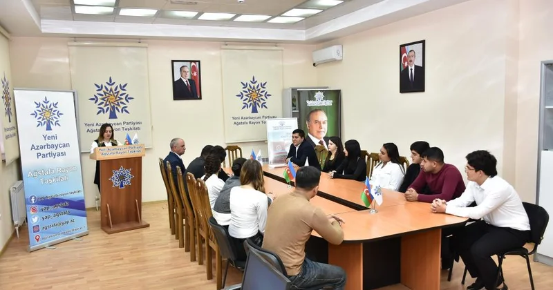 “Heydər Əliyev və Azərbaycan gəncliyi” mövzusunda dəyirmi masa keçirilib