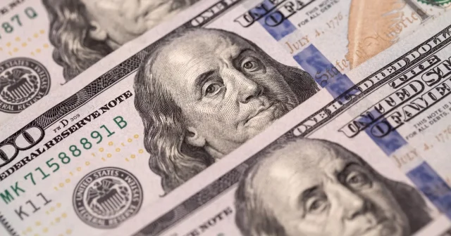 Qlobal borc rekord həddə çatır