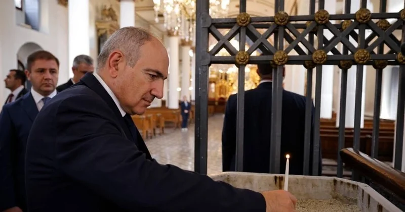 Erməni Apostol Kilsəsində çaxnaşma: Paşinyanın təzyiq planı böhran yaratdı