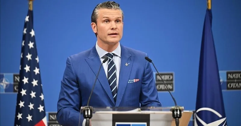 В Конгрессе США предложили начать импичмент главы Пентагона