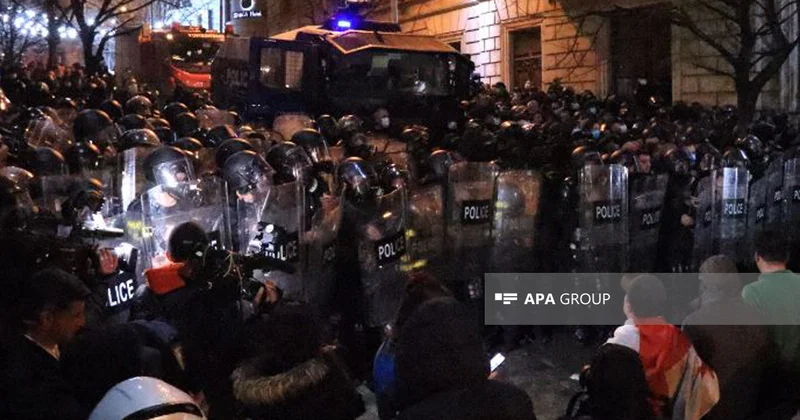 Gürcüstanda icazəsiz aksiyaya görə həbs cəzası tətbiq olunacaq